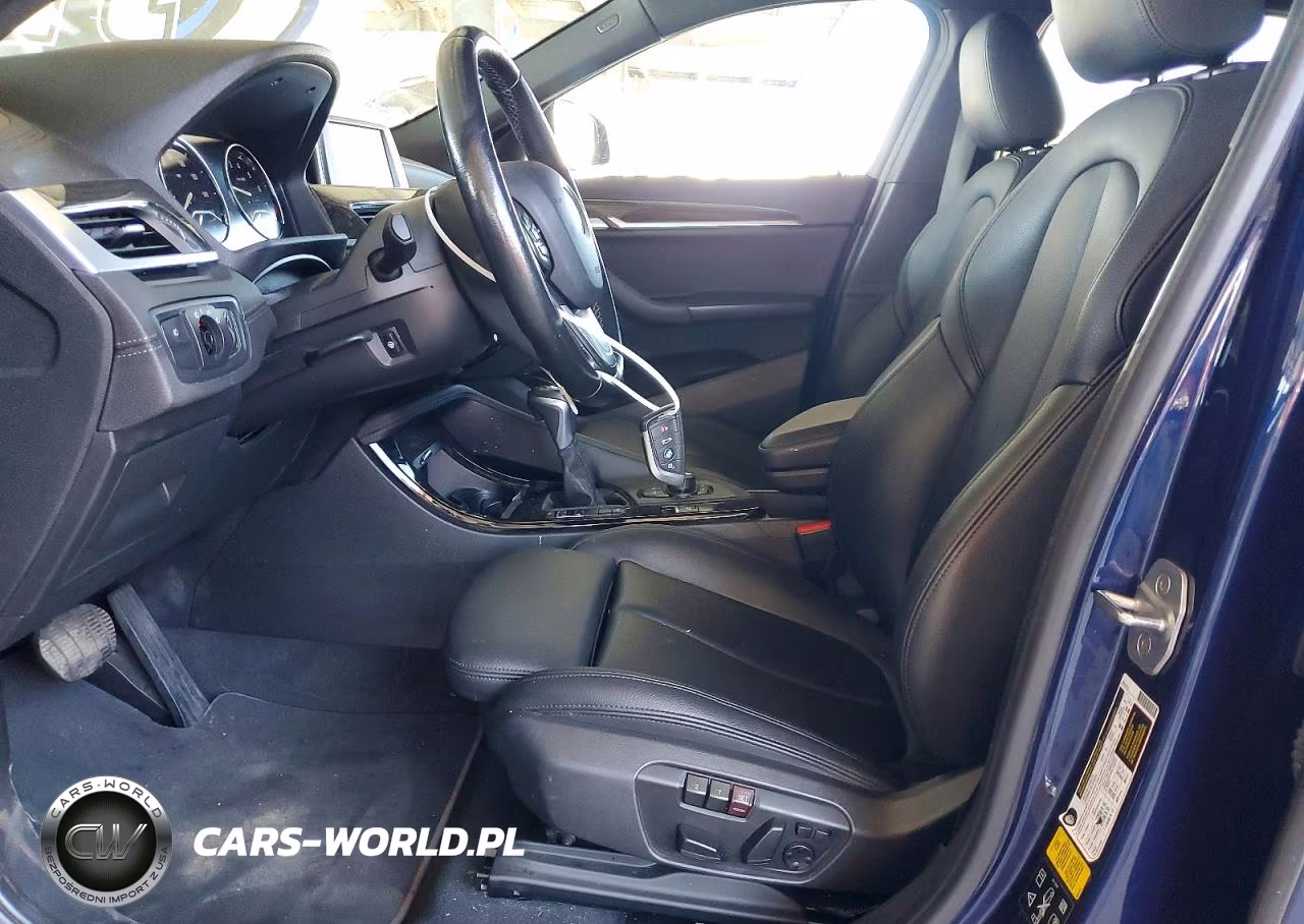 2018 BMW X2 xDrive28I VIN:WBXYJ5C36JEF69657 - 7