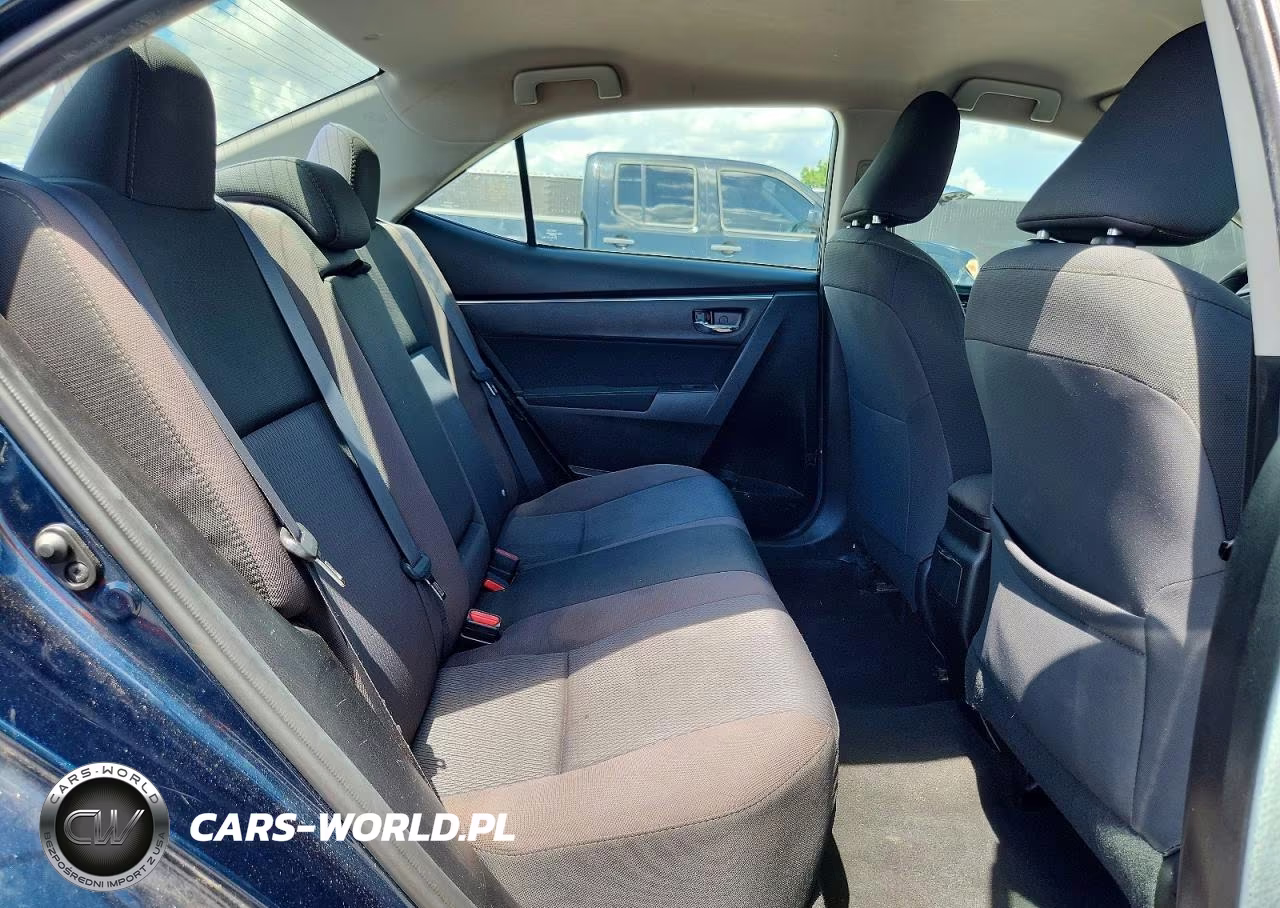 2017 Toyota Corolla Le VIN:5YFBURHE1HP726632 - 10
