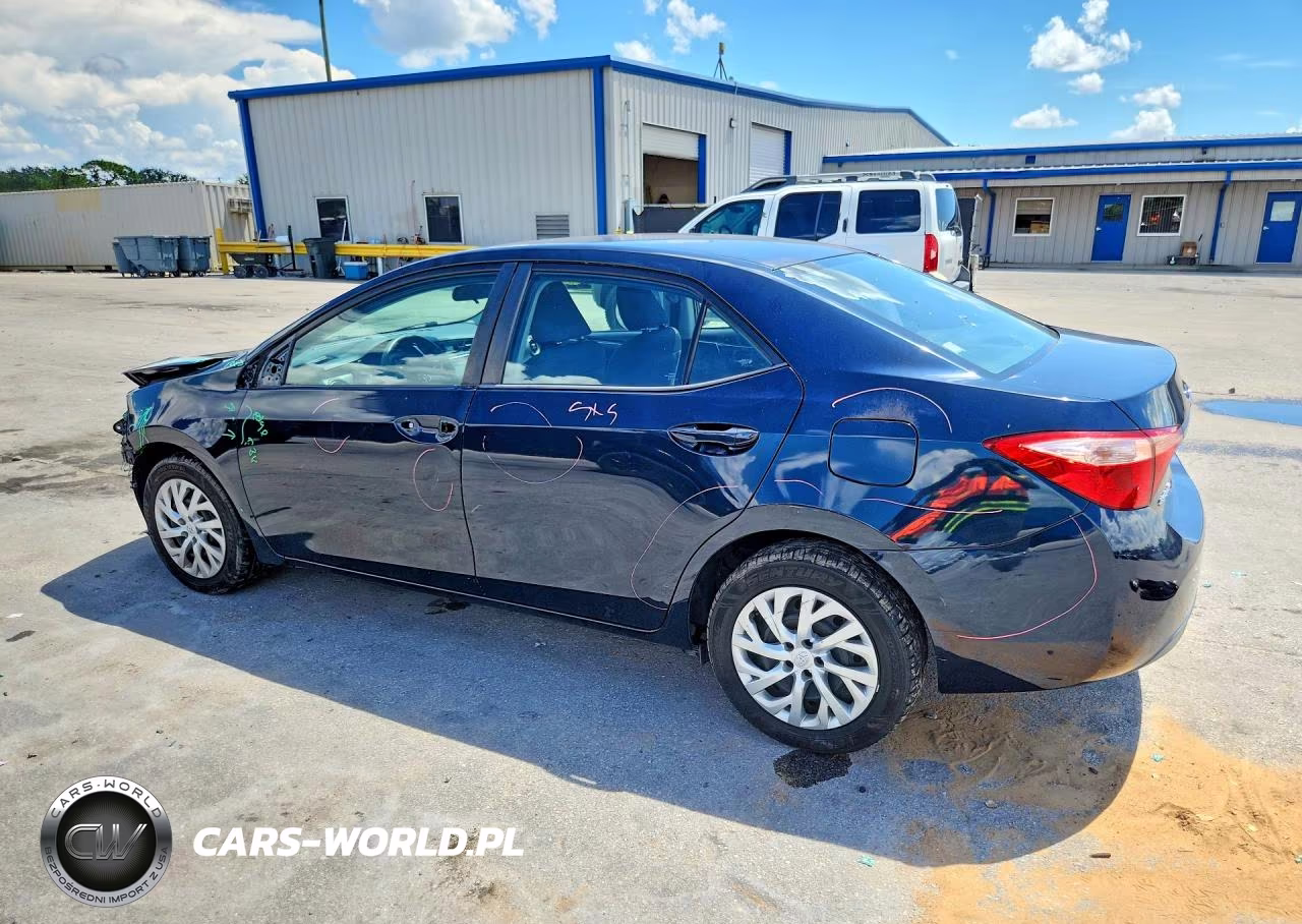 2017 Toyota Corolla Le VIN:5YFBURHE1HP726632 - 2