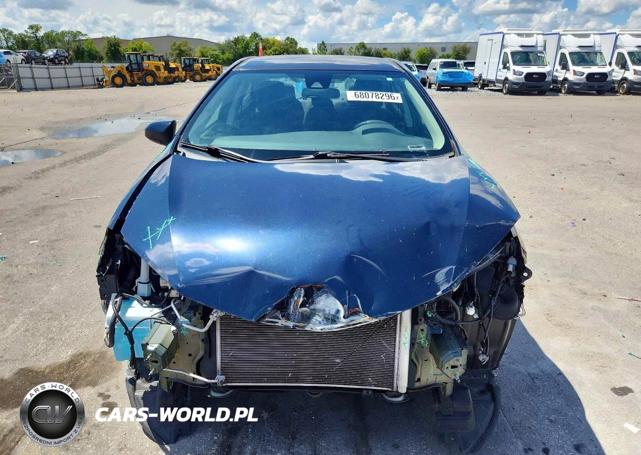 2017 Toyota Corolla Le VIN:5YFBURHE1HP726632 - 5