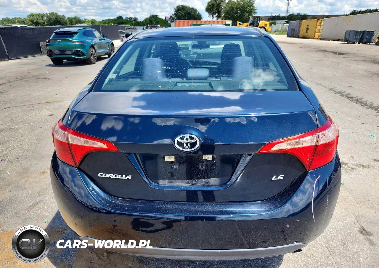 2017 Toyota Corolla Le VIN:5YFBURHE1HP726632 - 6