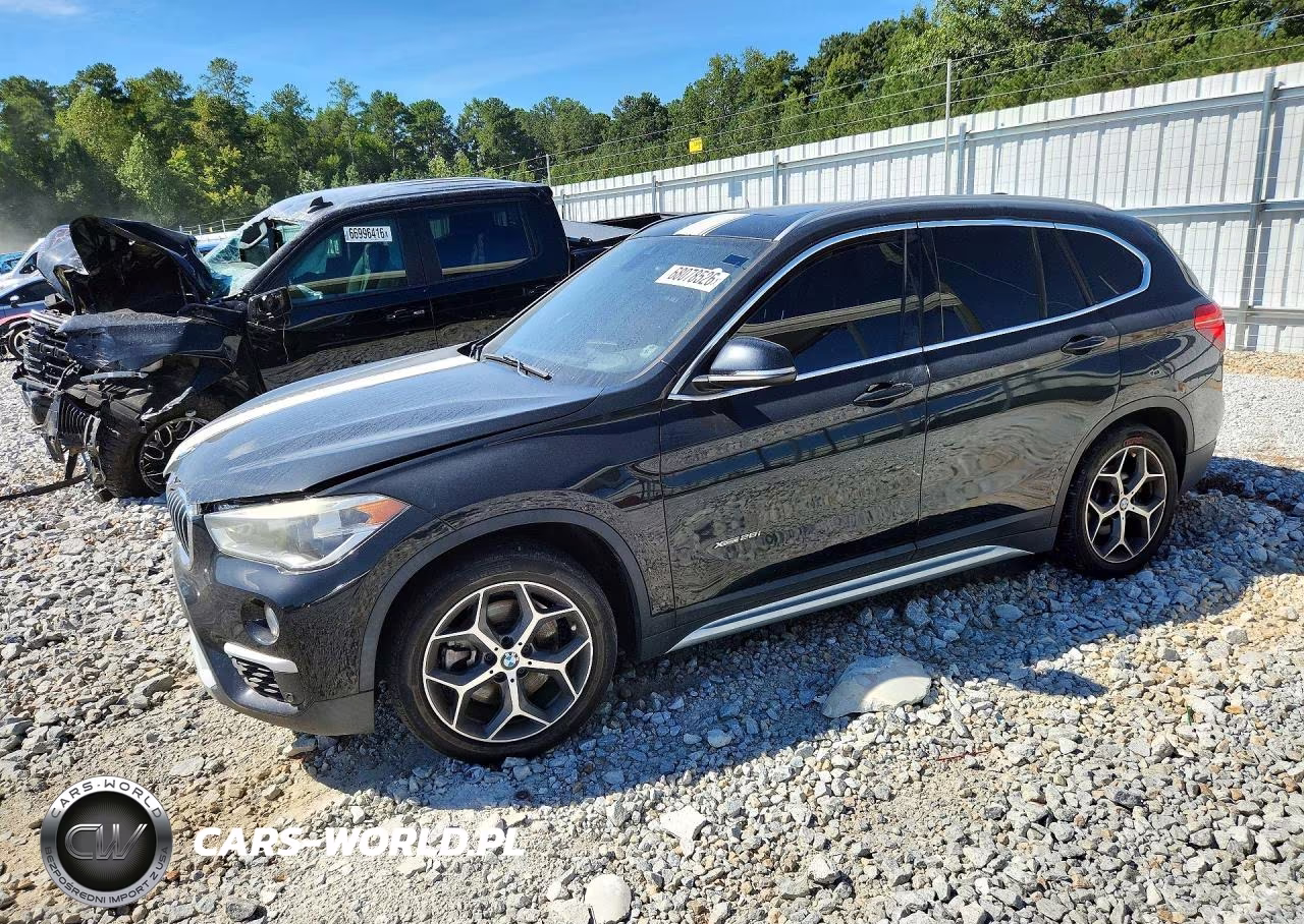 2016 BMW X1 xDrive28I – zdjęcie 1 z 13