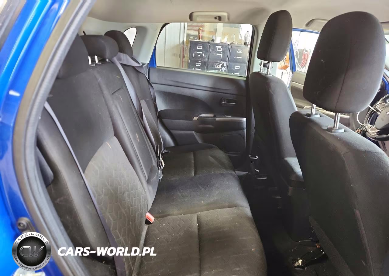 2020 Mitsubishi Outlander Sport Se VIN:JA4AP4AU6LU026389 - 11
