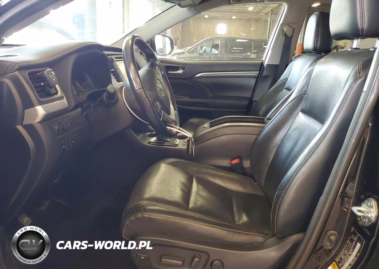 2018 Toyota Highlander Limited VIN:5TDDZRFH2JS906089 - 7