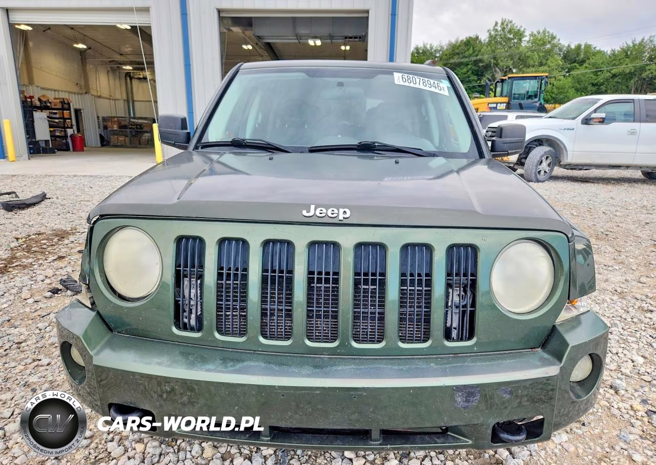 2009 Jeep Patriot Sport VIN:1J4FF28B19D249952 - 5