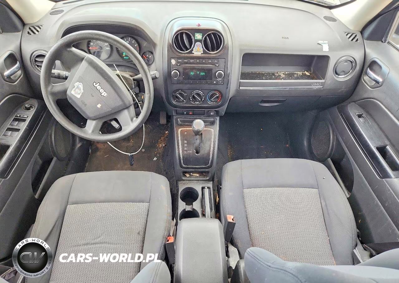 2009 Jeep Patriot Sport VIN:1J4FF28B19D249952 - 8