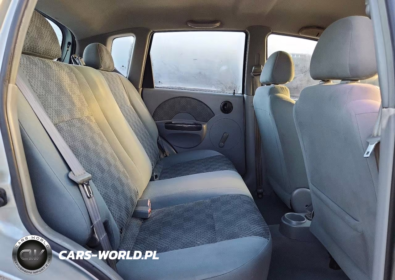 2005 Chevrolet Aveo Base VIN:KL1TD62645B370408 - 10