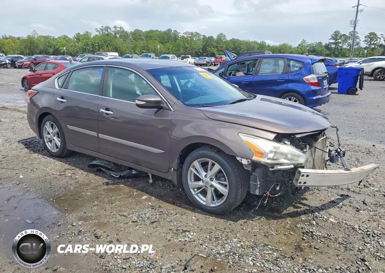 2014 Nissan Altima 2.5 VIN:1N4AL3APXEN372051 - 4