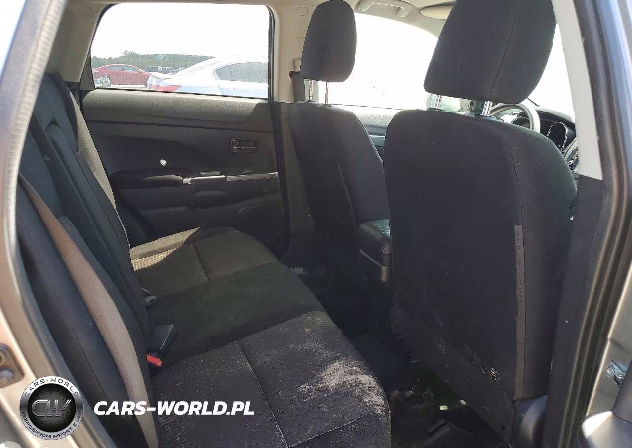 2019 Mitsubishi Outlander Sport Es VIN:JA4AP3AU0KU026722 - 11