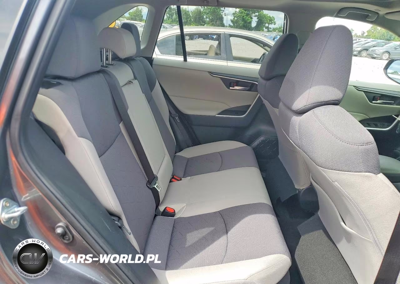 2024 Toyota Rav4 Hybrid Xle VIN:JTMRWRFV0RD245125 - 11