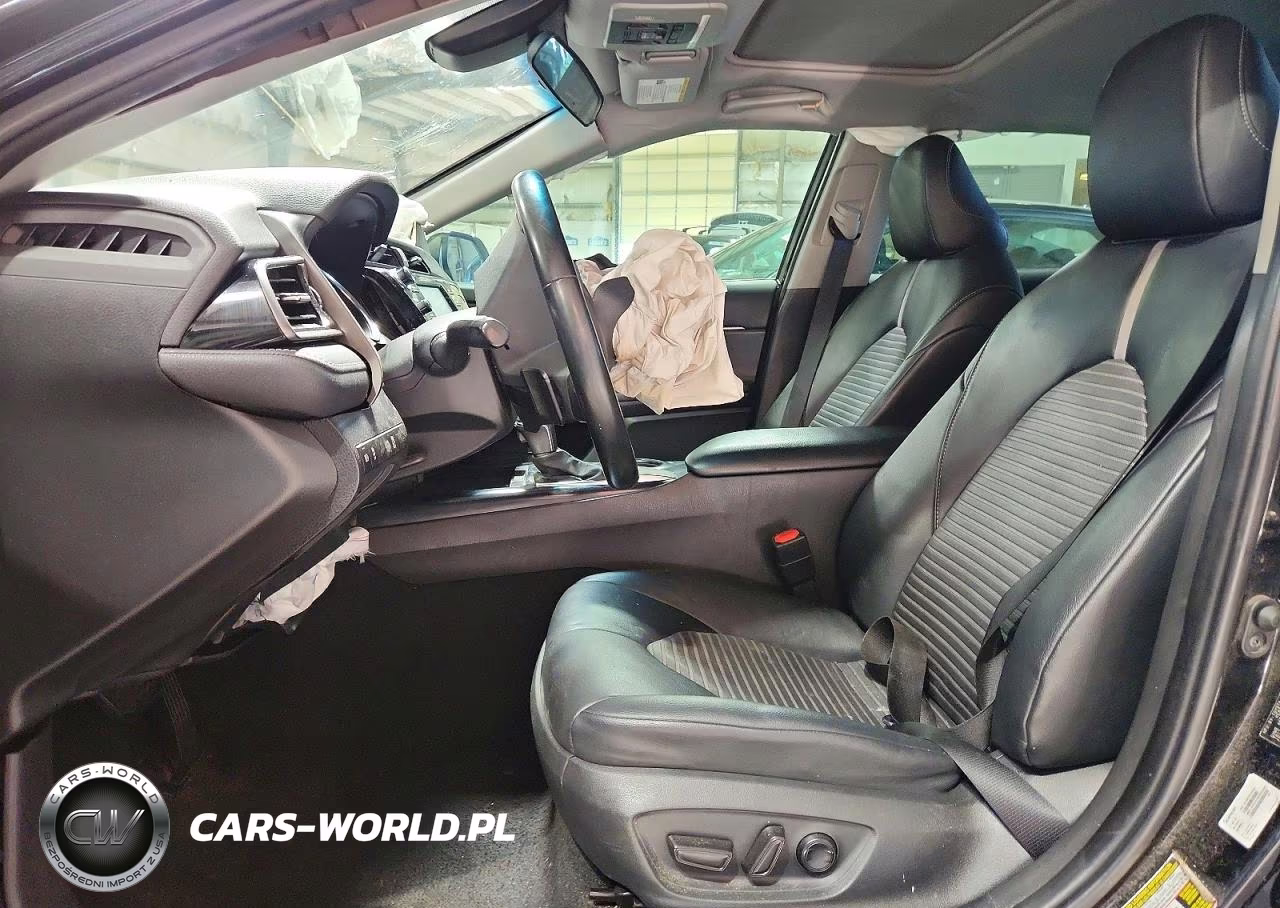 2020 Toyota Camry Se VIN:4T1G11AK1LU885402 - 7
