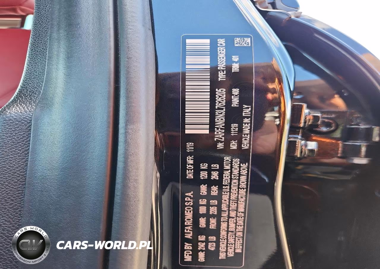 2020 Alfa Romeo Giulia Ti VIN:ZARFANBN3L7626205 - 12