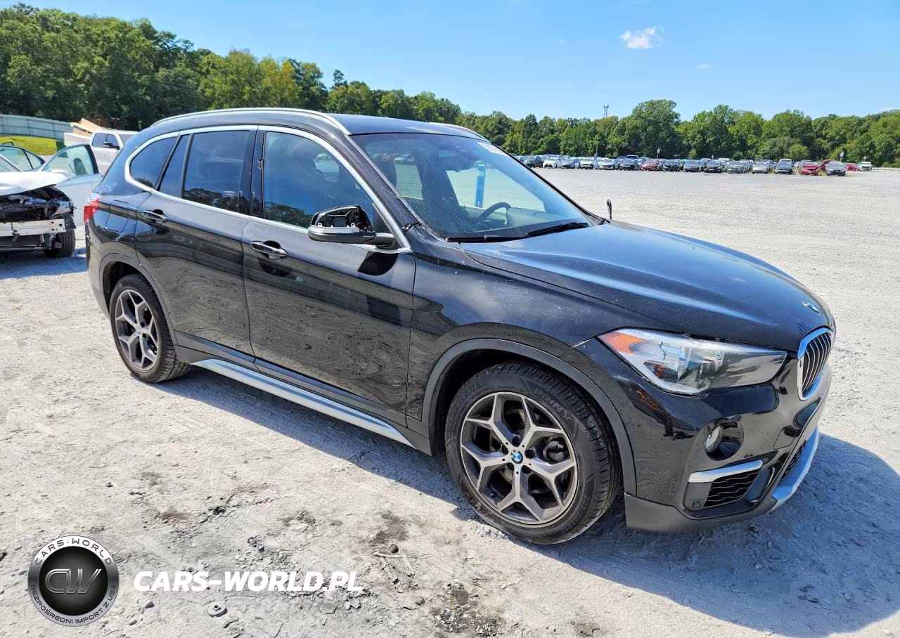 2019 BMW X1 xDrive28I VIN:WBXHT3C58K3H36940 - 4