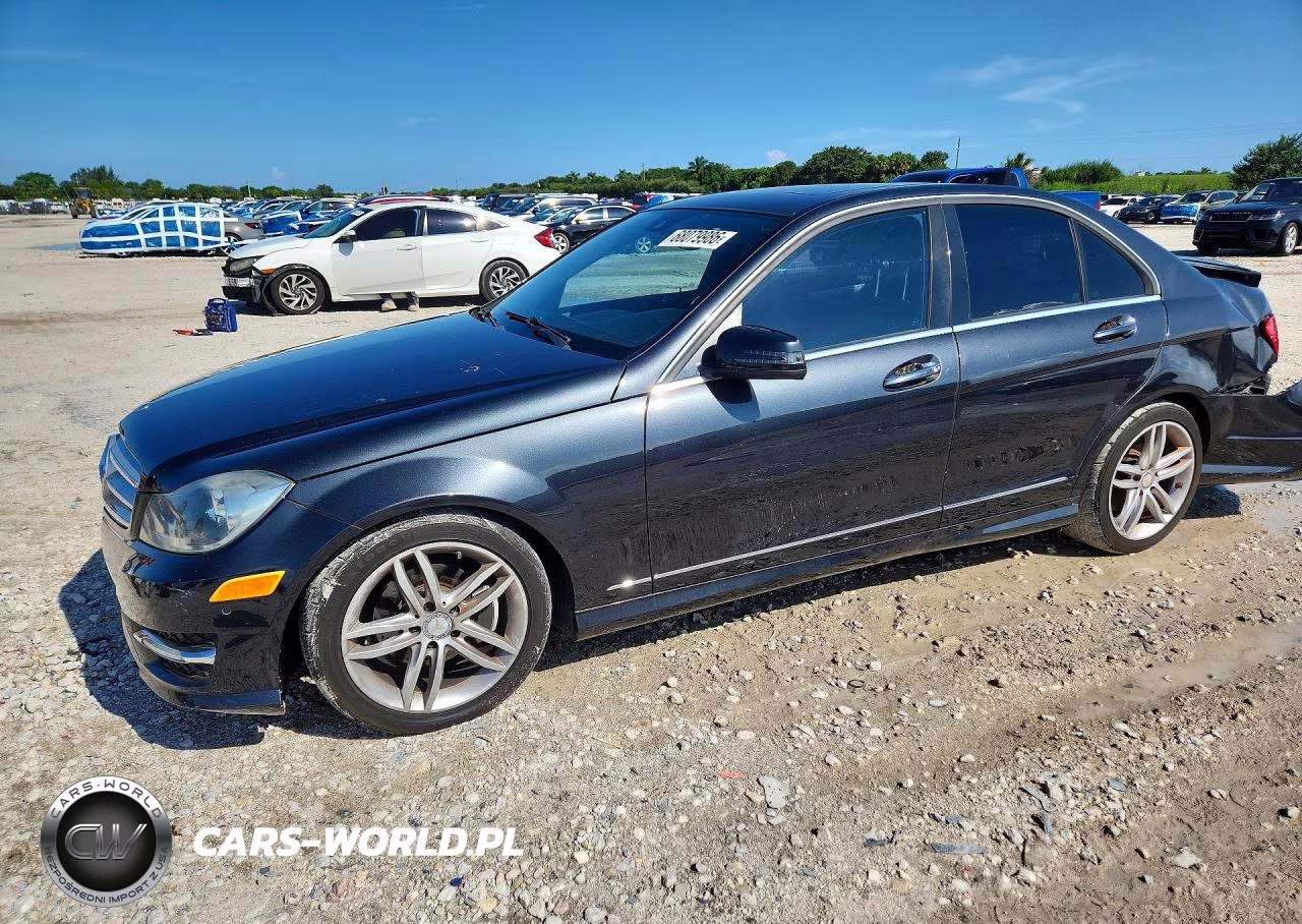 2013 Mercedes-Benz C 250 Sport