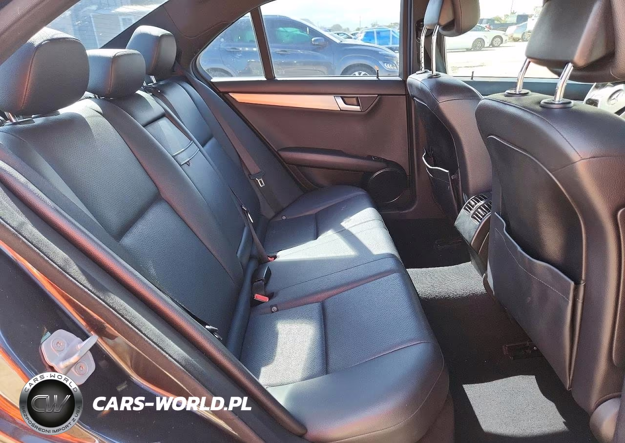 2013 Mercedes-Benz C 250 Sport VIN:WDDGF4HB3DR248499 - 10