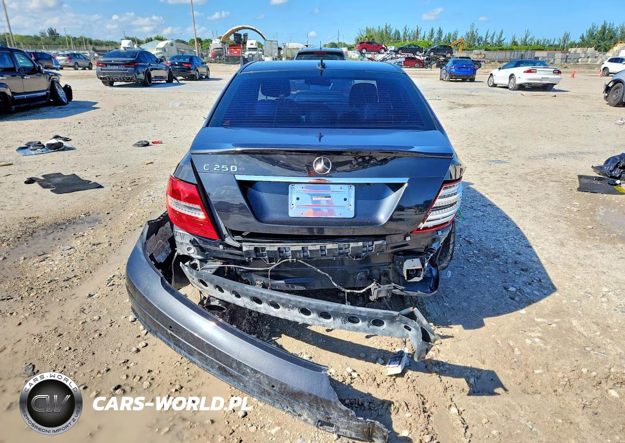 2013 Mercedes-Benz C 250 Sport VIN:WDDGF4HB3DR248499 - 6