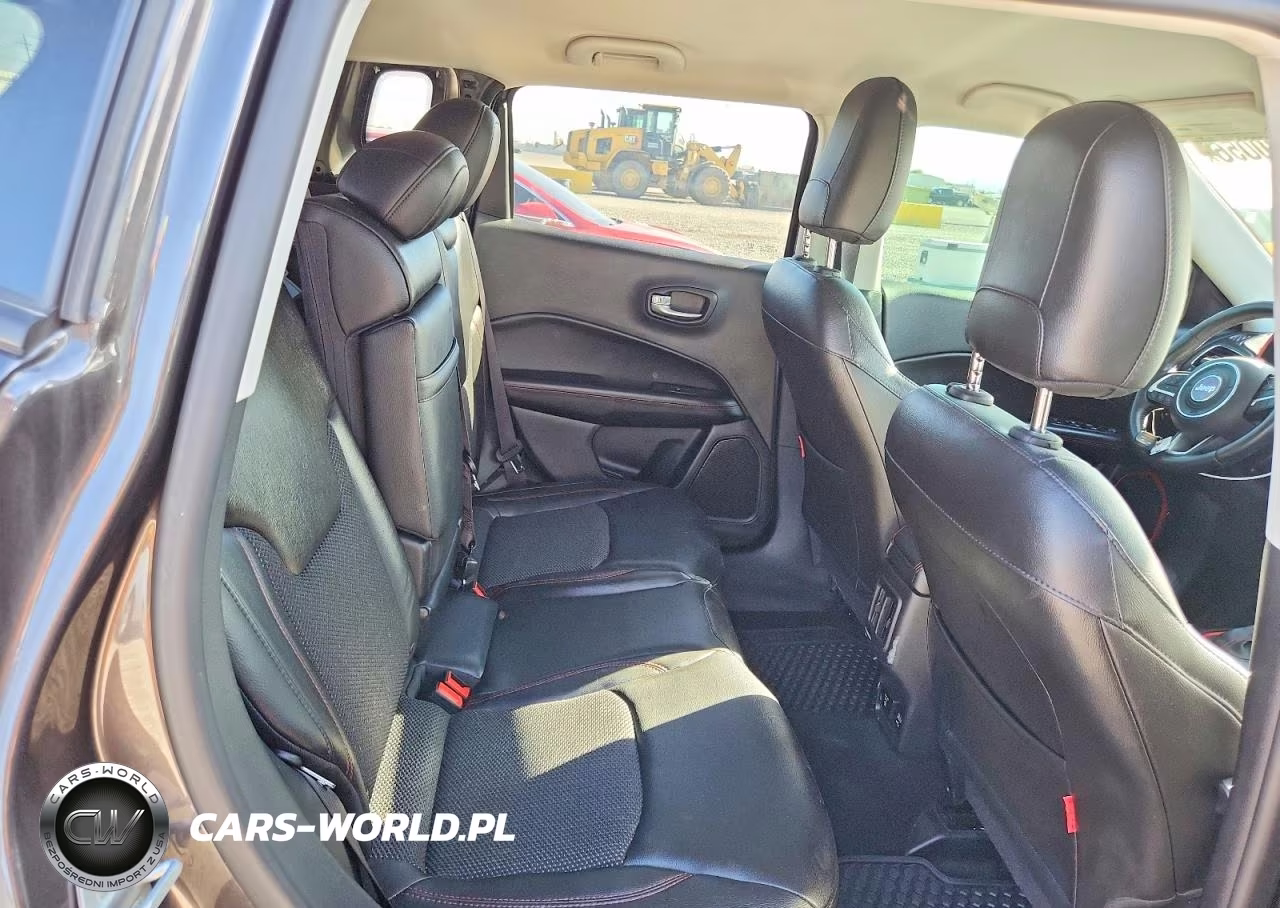 2018 Jeep Compass Trailhawk VIN:3C4NJDDB8JT501258 - 11