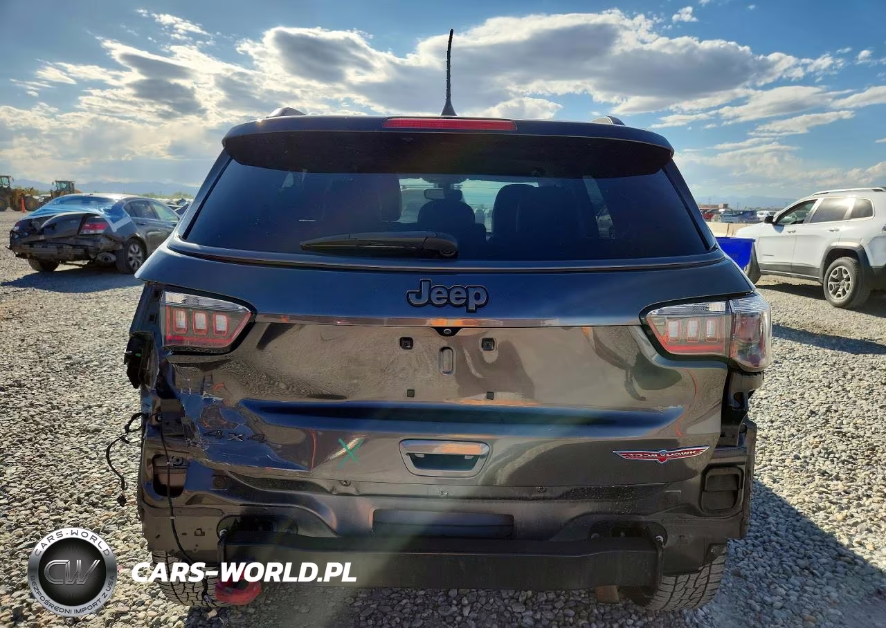2018 Jeep Compass Trailhawk VIN:3C4NJDDB8JT501258 - 6