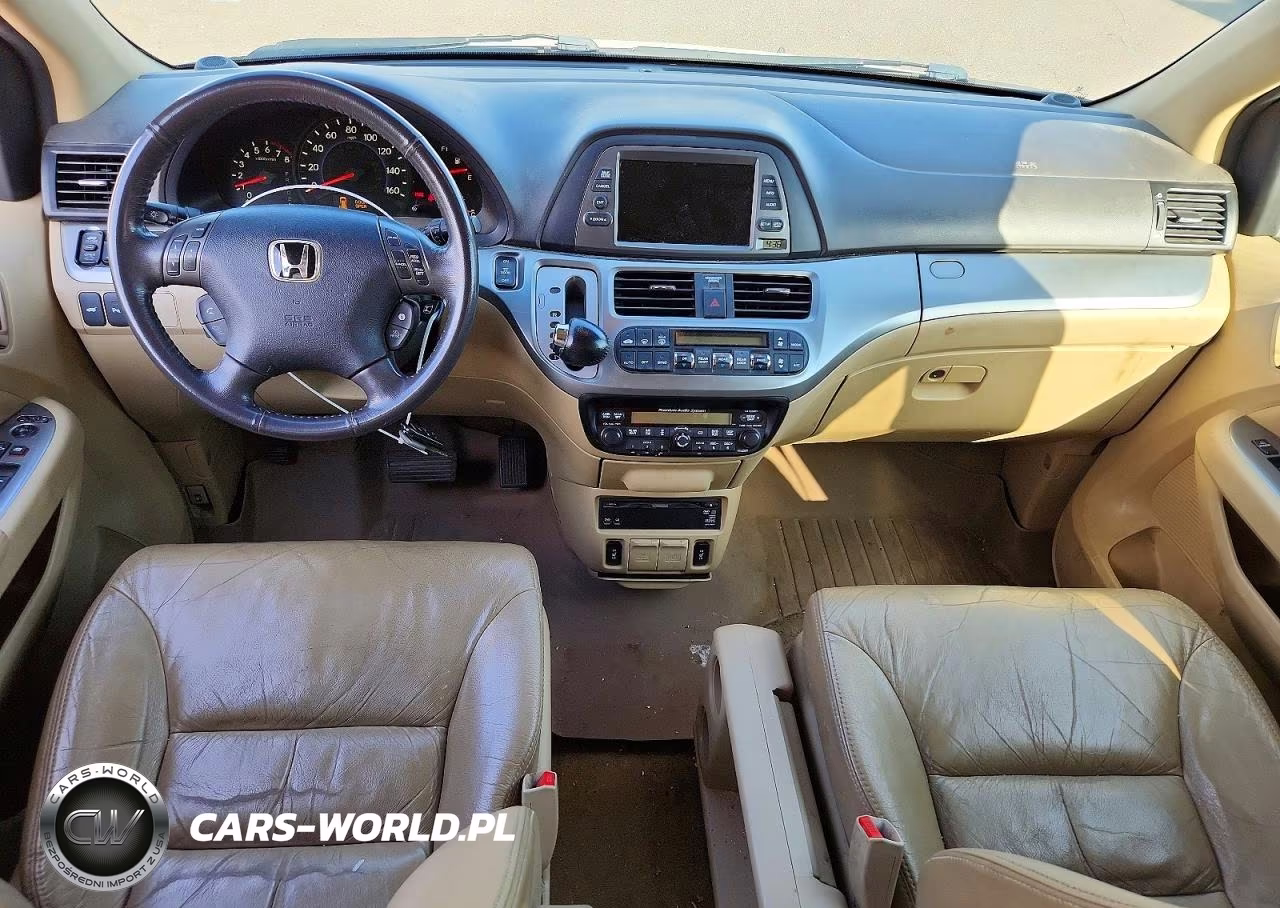 2010 Honda Odyssey Touring VIN:5FNRL3H92AB074736 - 8