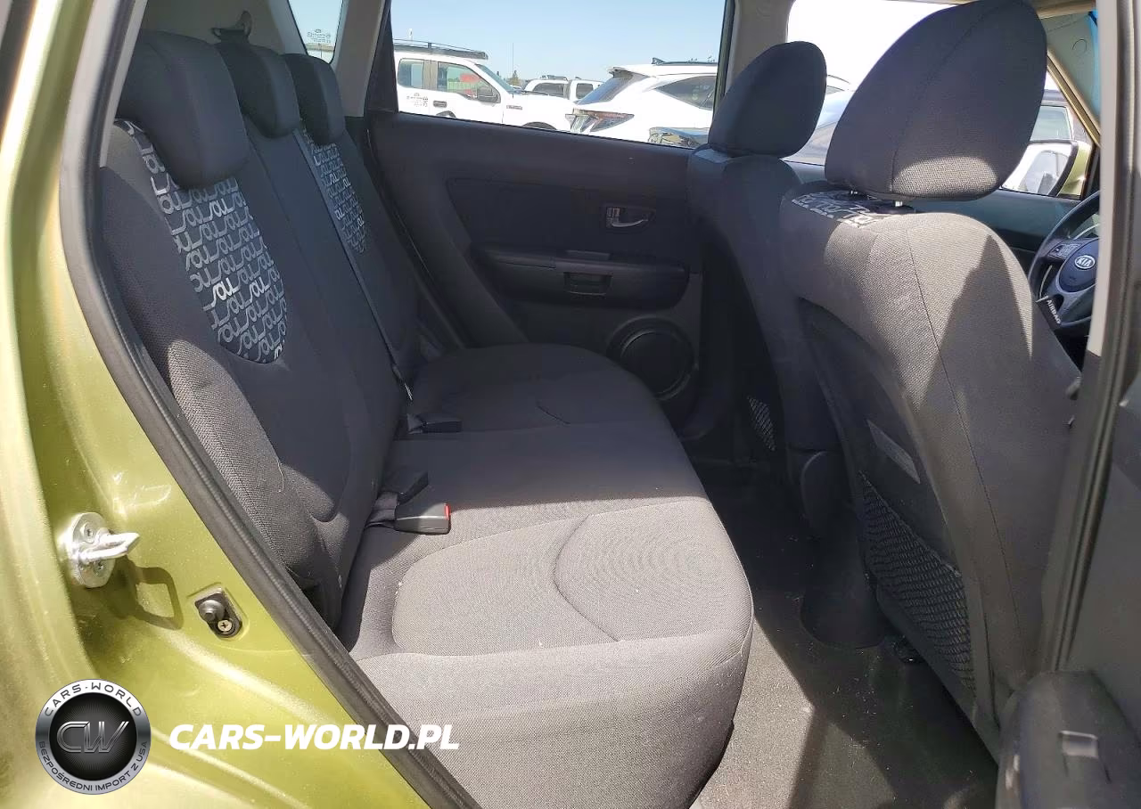 2010 Kia Soul + VIN:KNDJT2A29A7178151 - 10