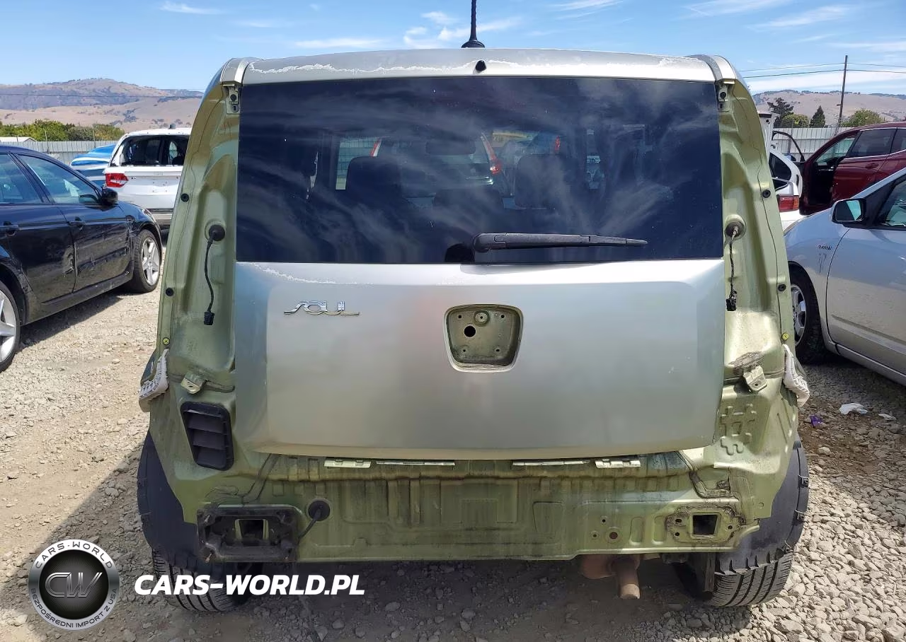 2010 Kia Soul + VIN:KNDJT2A29A7178151 - 6
