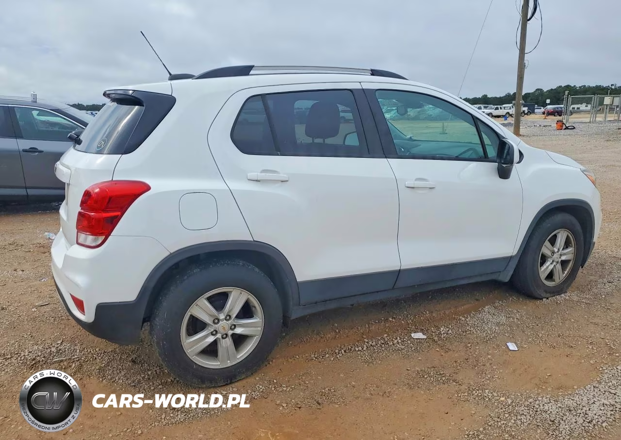 2021 Chevrolet Trax 1Lt VIN:KL7CJLSB8MB328025 - 3