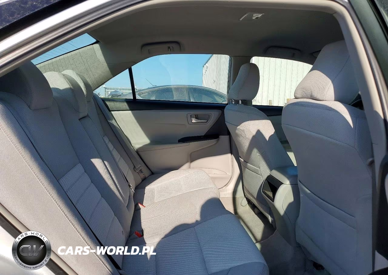 2015 Toyota Camry Le VIN:4T4BF1FK3FR452517 - 10