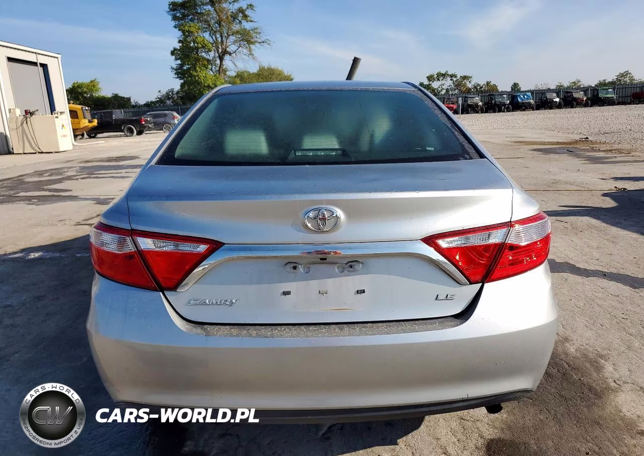 2015 Toyota Camry Le VIN:4T4BF1FK3FR452517 - 6