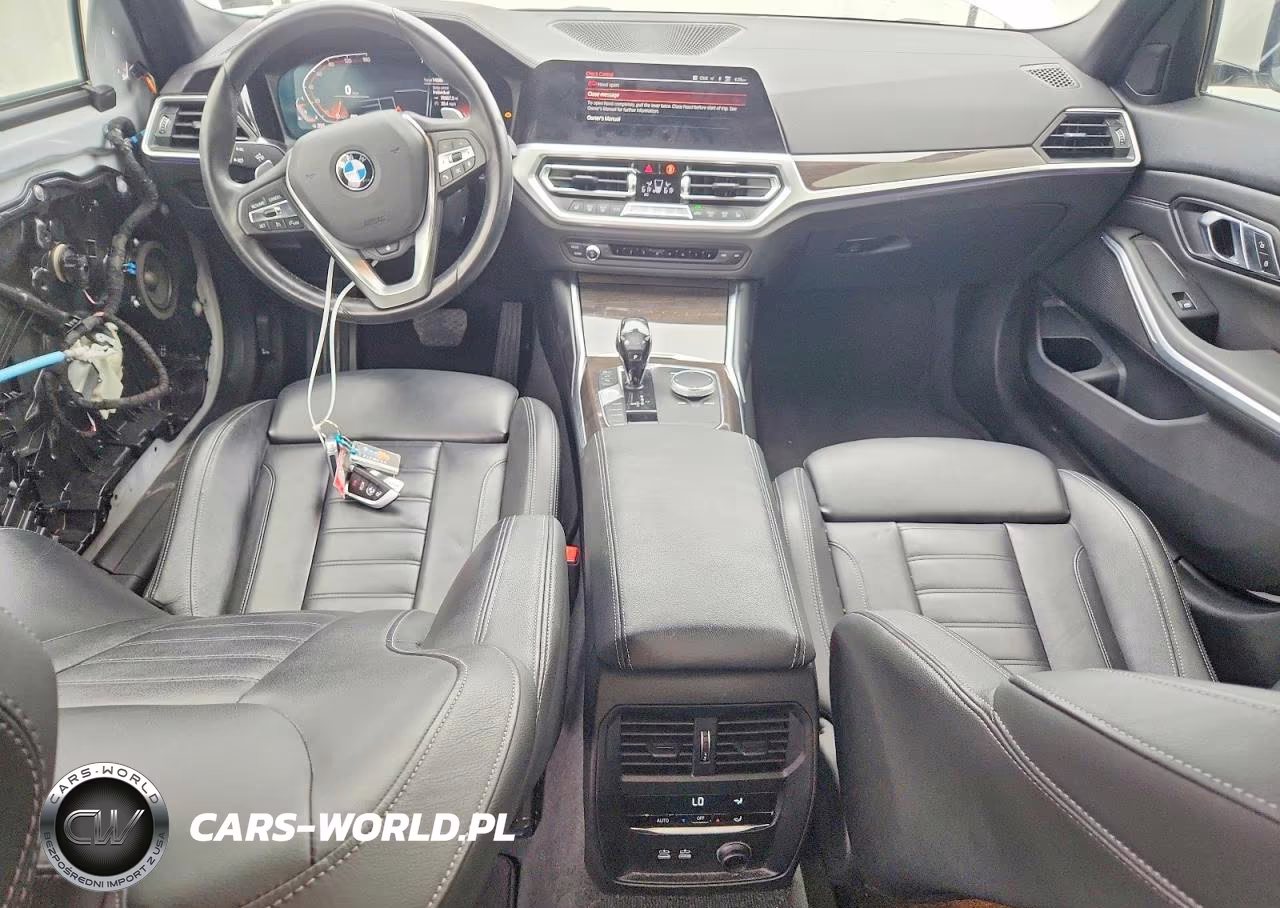2019 BMW 330Xi VIN:WBA5R7C57KAE82796 - 8