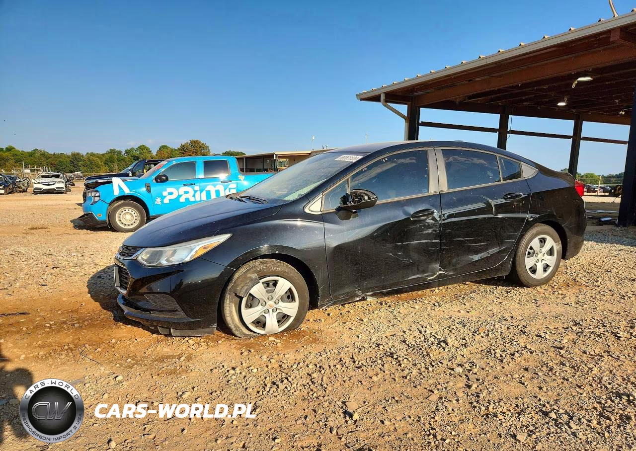 2018 Chevrolet Cruze Ls VIN:1G1BC5SM2J7125077 - 1