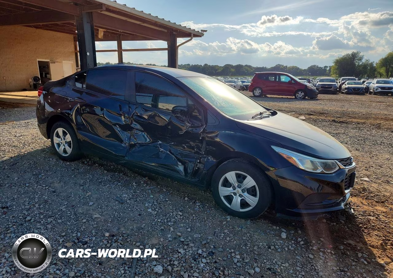 2018 Chevrolet Cruze Ls VIN:1G1BC5SM2J7125077 - 4