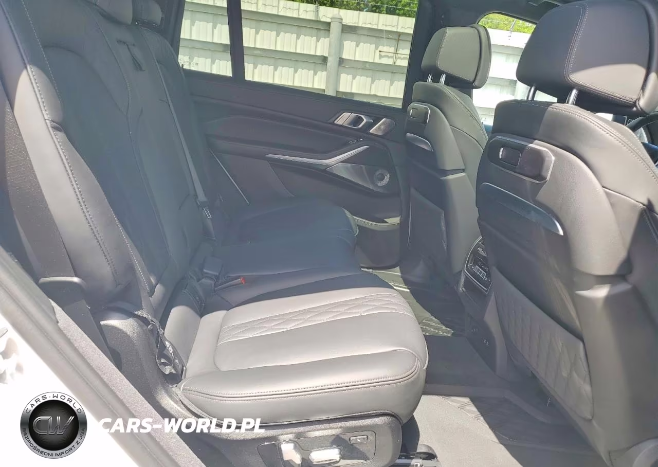 2025 BMW X7 Alpina Xb7 VIN:5UX43EM08S9W69548 - 11