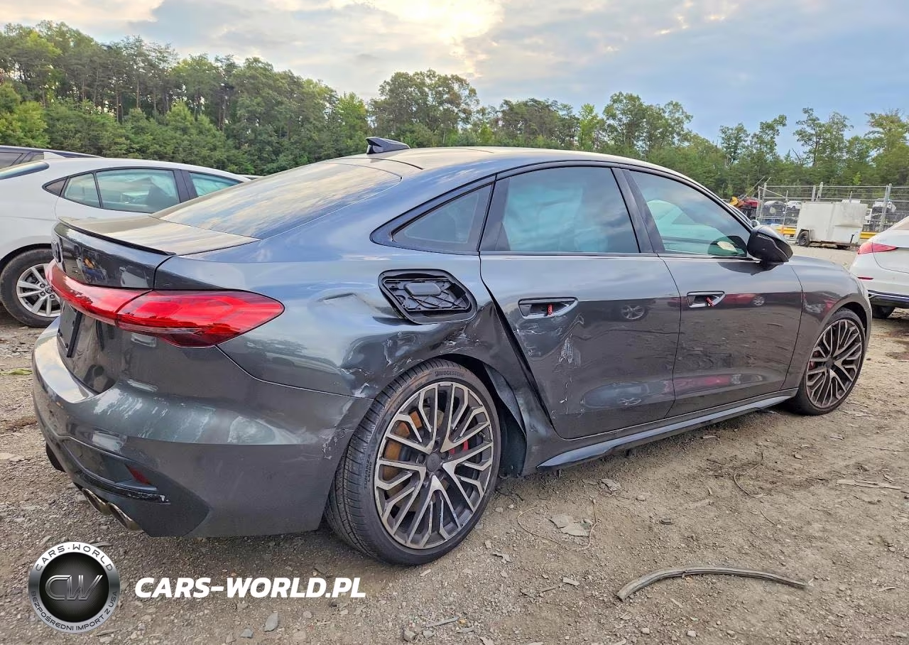 2026 Audi S5 Prestige VIN:WAU35CFU3TN003666 - 3