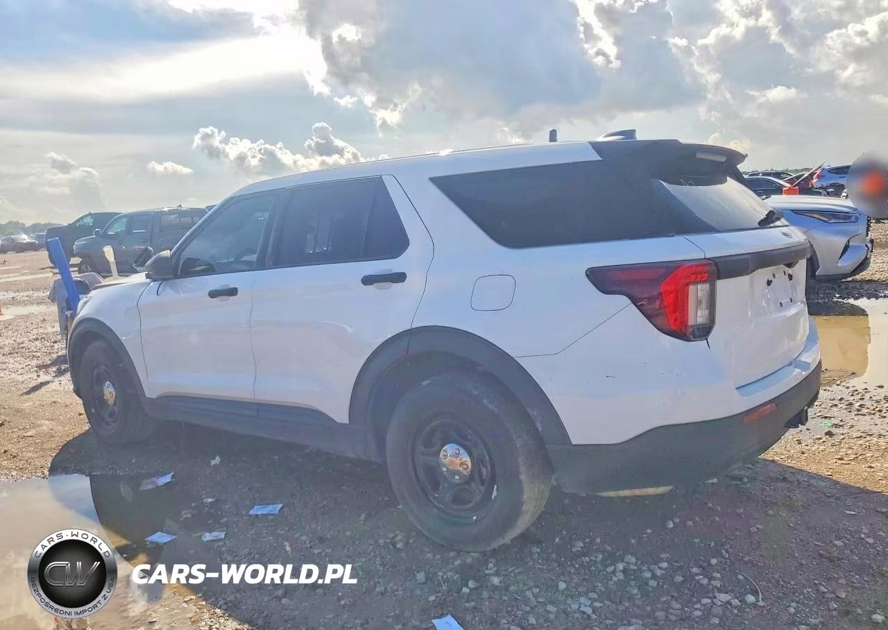 2025 Ford Explorer Police Interceptor VIN:1FM5K8AW7SGC23806 - 2