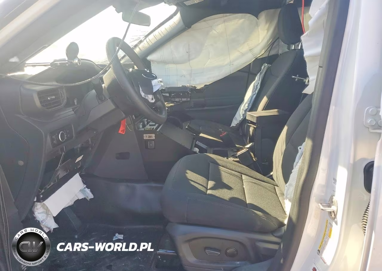 2025 Ford Explorer Police Interceptor VIN:1FM5K8AW7SGC23806 - 7