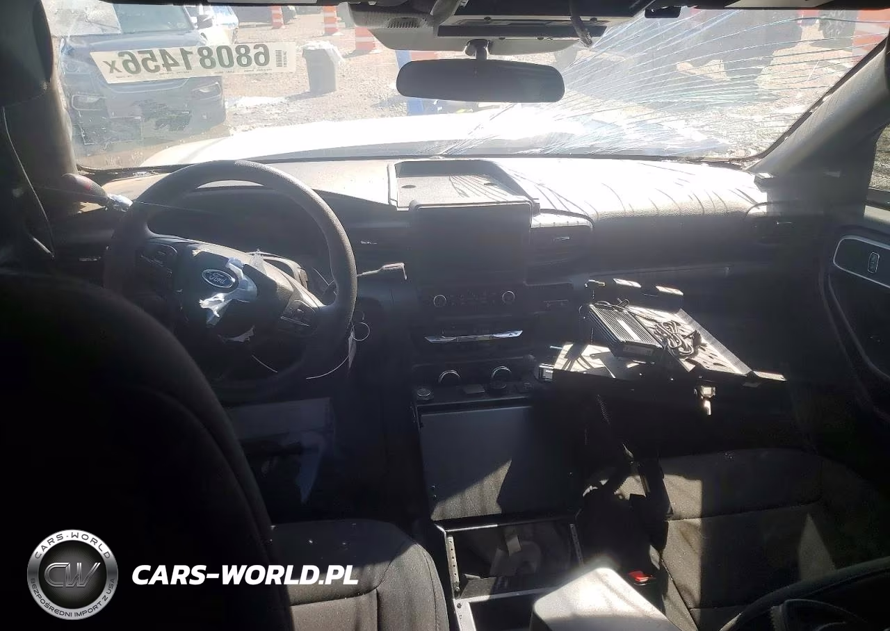 2025 Ford Explorer Police Interceptor VIN:1FM5K8AW7SGC23806 - 8