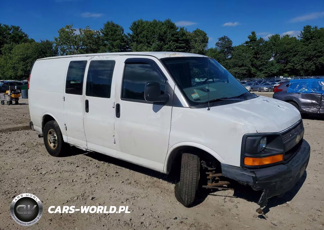 2009 Chevrolet Express G2500 VIN:1GCGG25C691138805 - 4