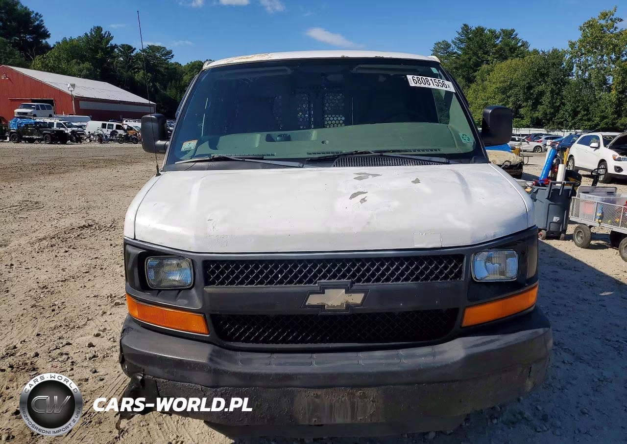 2009 Chevrolet Express G2500 VIN:1GCGG25C691138805 - 5