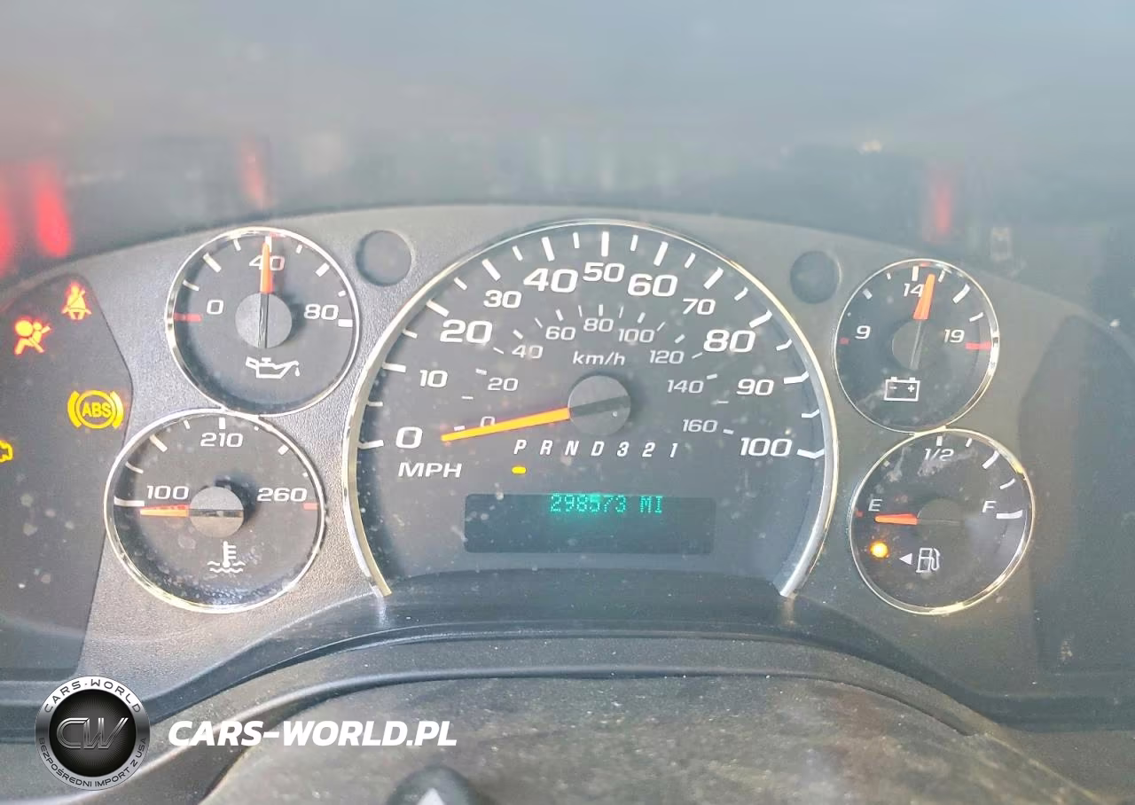 2009 Chevrolet Express G2500 VIN:1GCGG25C691138805 - 9