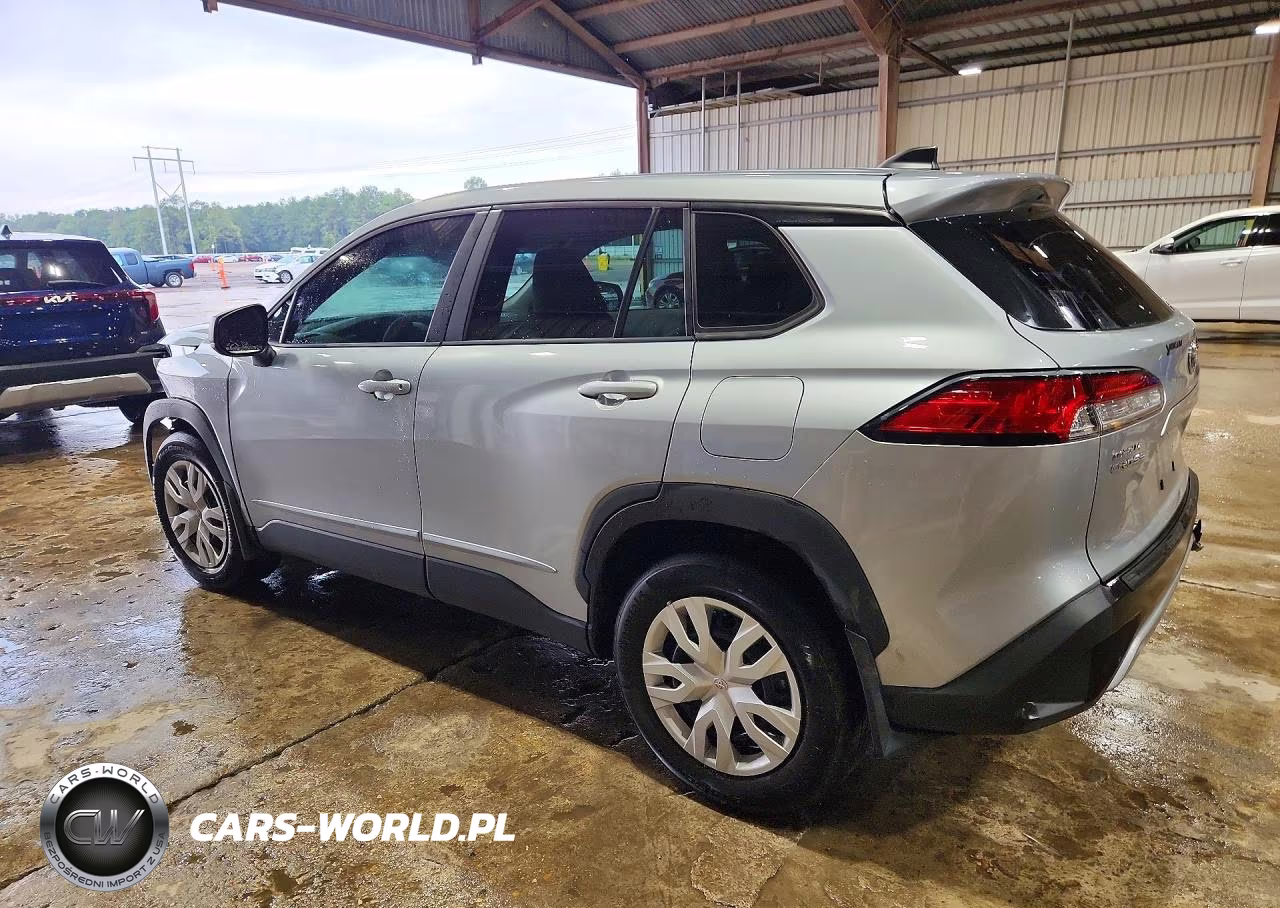 2023 Toyota Corolla Cross L VIN:7MUAAAAG6PV048571 - 2