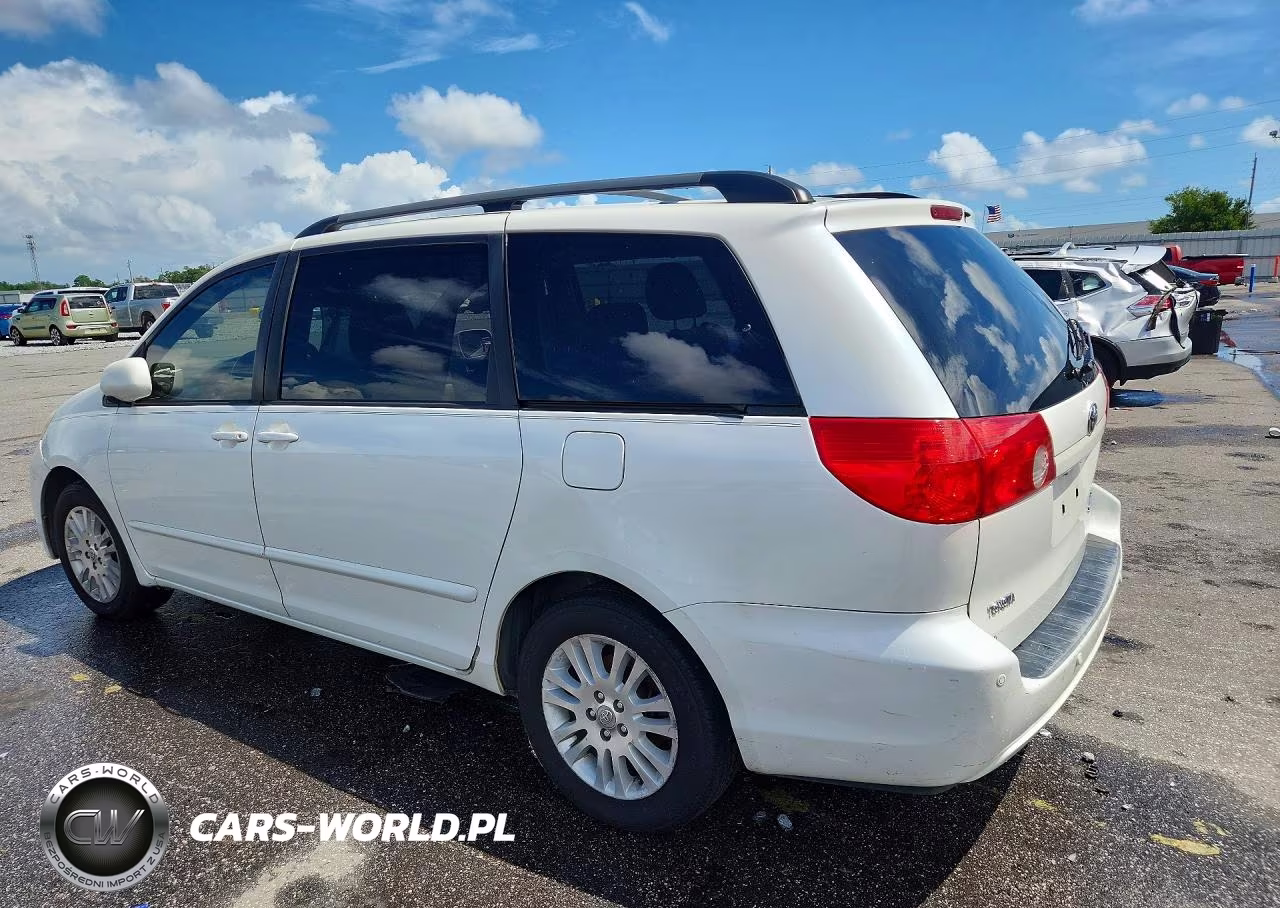 2010 Toyota Sienna Xle VIN:5TDYK4CC3AS314704 - 2