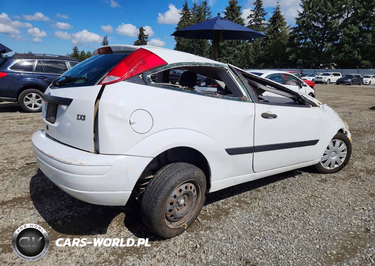 2004 Ford Focus Zx3 VIN:3FAFP31354R126253 - 3