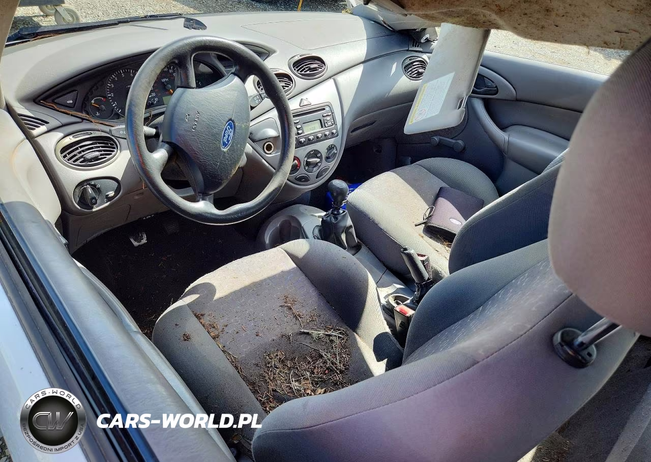2004 Ford Focus Zx3 VIN:3FAFP31354R126253 - 8