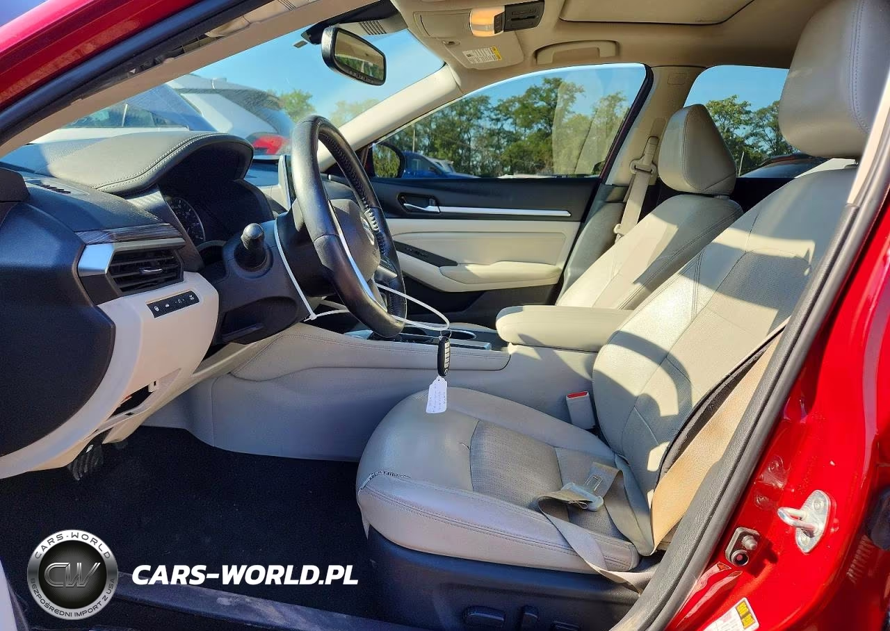 2019 Nissan Altima Platinum VIN:1N4BL4FV5KC115453 - 7