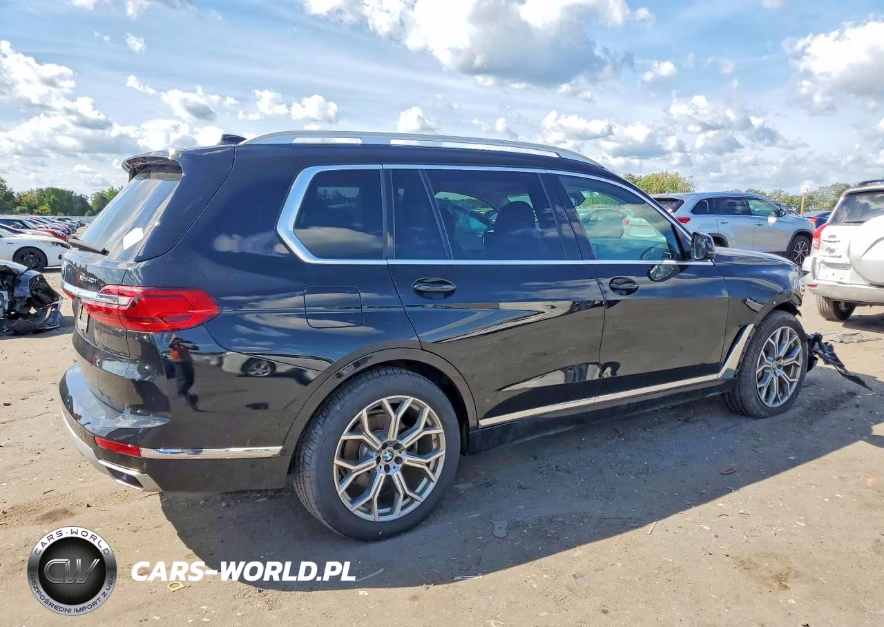 2020 BMW X7 xDrive40I VIN:5UXCW2C00L9B05576 - 3