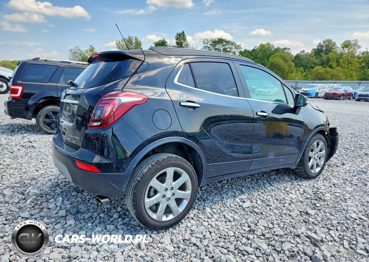 2018 Buick Encore Essence VIN:KL4CJCSB9JB531675 - 3