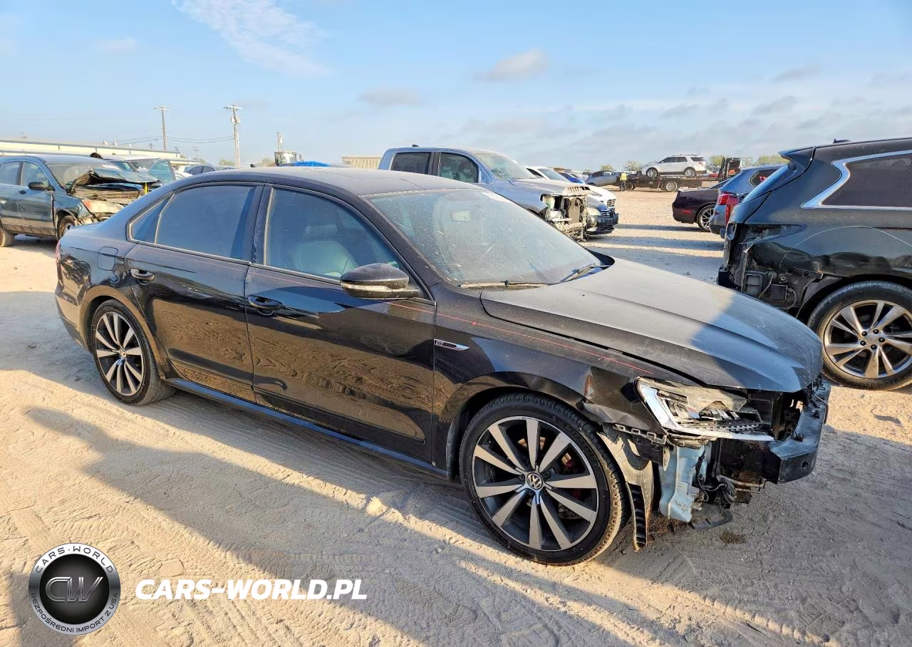2018 Volkswagen Passat Gt VIN:1VWJM7A3XJC036222 - 4
