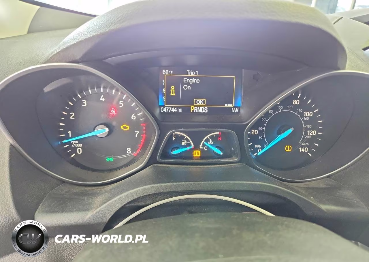 2017 Ford Escape S VIN:1FMCU0F73HUD28986 - 9
