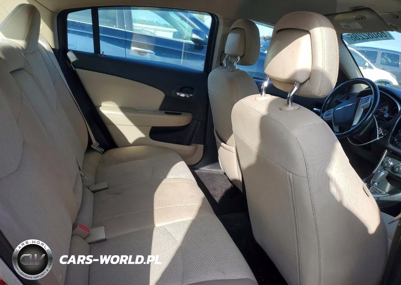 2012 Chrysler 200 Touring VIN:1C3CCBBB9CN211286 - 10