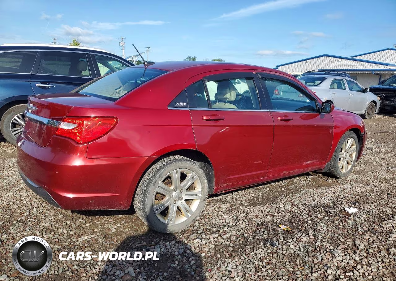 2012 Chrysler 200 Touring VIN:1C3CCBBB9CN211286 - 3